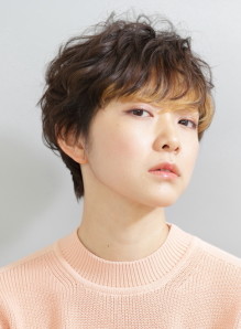 ピンパーマ 前髪 画像あり の髪型 ヘアスタイル ヘアカタログ情報 21春夏