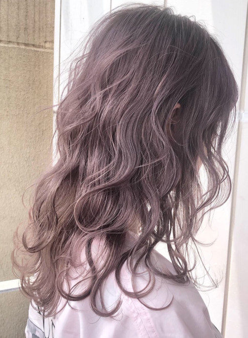 セミロング ピンクアッシュゆるふわミディ Eme Hair Brandsの髪型 ヘアスタイル ヘアカタログ 21春夏