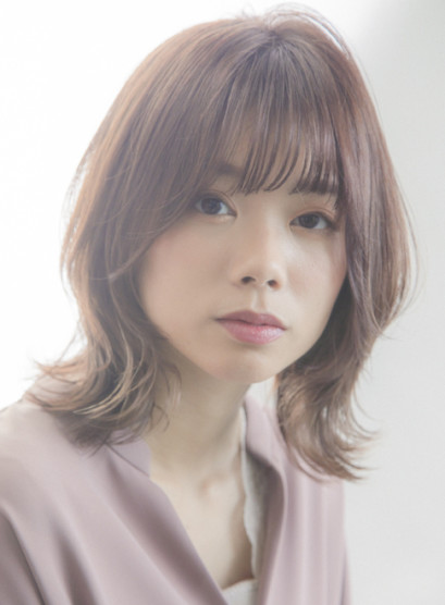 2020春夏 今週１位のミディアムの髪型は ヘアスタイルランキング