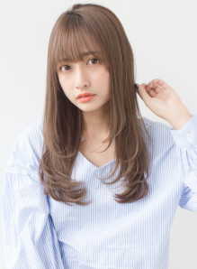 ぱっつん ストレート セミロング 画像あり の髪型 ヘアスタイル ヘアカタログ情報 21春夏