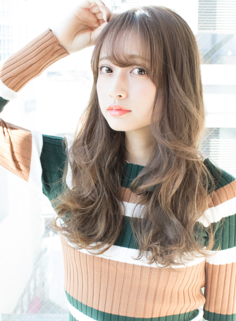 ロング 柔らかふんわり小顔ロングウェーブ Afloat Japanの髪型 ヘアスタイル ヘアカタログ 21春夏