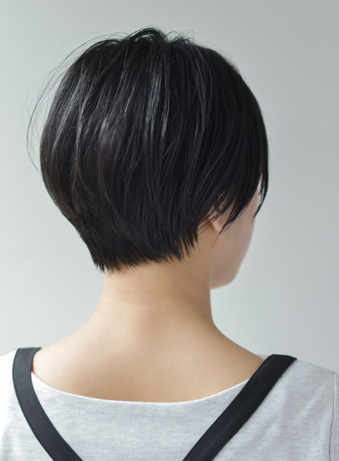 ショートヘア 大人かわいい シンプルショートボブ Atelier Ittowaの髪型 ヘアスタイル ヘアカタログ 22秋冬