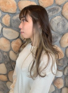 ウルフ ロング 女性 画像あり の髪型 ヘアスタイル ヘアカタログ情報 21秋冬