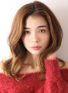 ロング 前上がり 画像あり の髪型 ヘアスタイル ヘアカタログ情報 21春夏