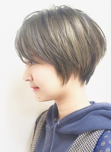 ショートボブ 学生 画像あり の髪型 ヘアスタイル ヘアカタログ情報 21春夏