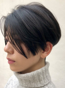 ショート ツーブロック 女性 画像あり の髪型 ヘアスタイル ヘアカタログ情報 21春夏