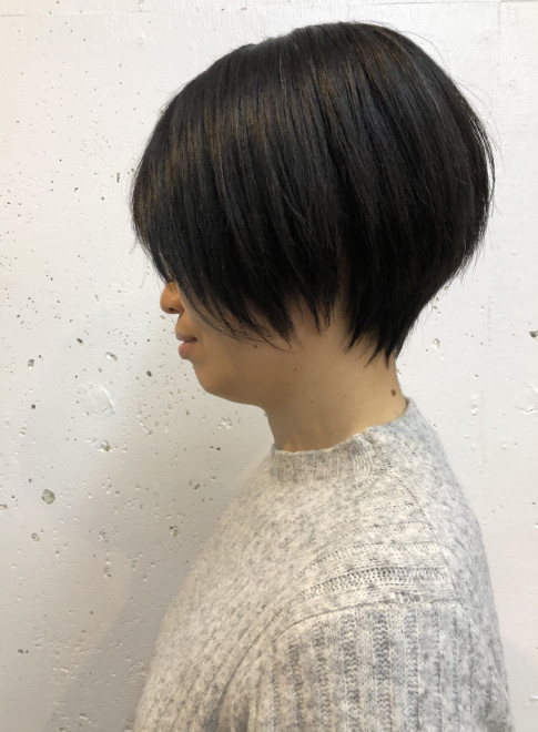 ショートヘア 大人可愛いショートボブ Gokan Omotesando の髪型 ヘアスタイル ヘアカタログ 22秋冬