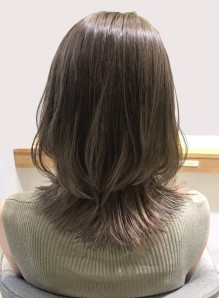 ハイライト ハイライト ミルクティー 髪色 画像あり の髪型 ヘアスタイル ヘアカタログ情報 21夏 秋