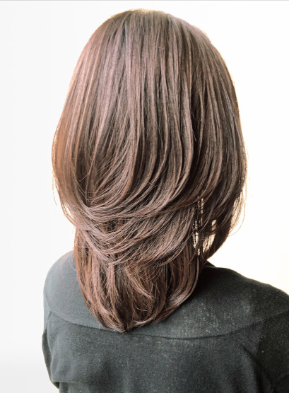 21春夏 今週１位のミディアム シーン オフィスの髪型は ヘアスタイルランキング ヘアカタログbeauty Navi