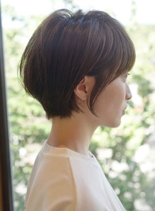 ショート スッキリ ヘア 襟足 画像あり の髪型 ヘアスタイル ヘアカタログ情報 21春夏