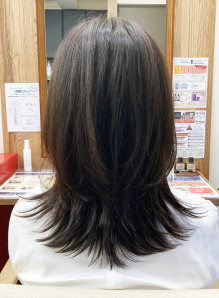 50代 ヘアスタイル ロング 女性 画像あり の髪型 ヘアスタイル ヘアカタログ情報 21春夏