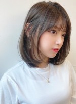 ヘア ロブ 丸顔 画像あり の髪型 ヘアスタイル ヘアカタログ情報 21春夏