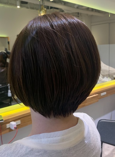 ショートヘア 自分でも簡単にまとまる丸みショート Percentの髪型 ヘアスタイル ヘアカタログ 21秋冬