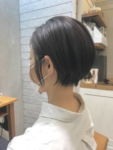 ボリュームダウン 髪 画像あり の髪型 ヘアスタイル ヘアカタログ情報 21秋冬