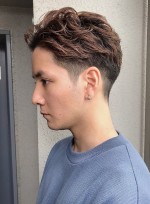 ベージュ メンズ 髪色 画像あり の髪型 ヘアスタイル ヘアカタログ情報 21秋冬