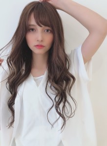 グレージュ 小顔 髪色 画像あり の髪型 ヘアスタイル ヘアカタログ情報 21秋冬