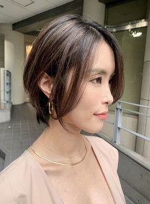 ショートボブ 段 画像あり の髪型 ヘアスタイル ヘアカタログ情報 21秋冬