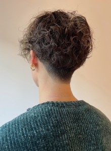 ツーブロック ヘア 襟足 長め 画像あり の髪型 ヘアスタイル ヘアカタログ情報 22秋冬