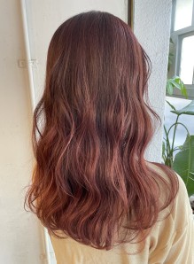 ピンクブラウン 髪色 画像あり の髪型 ヘアスタイル ヘアカタログ情報 22秋冬
